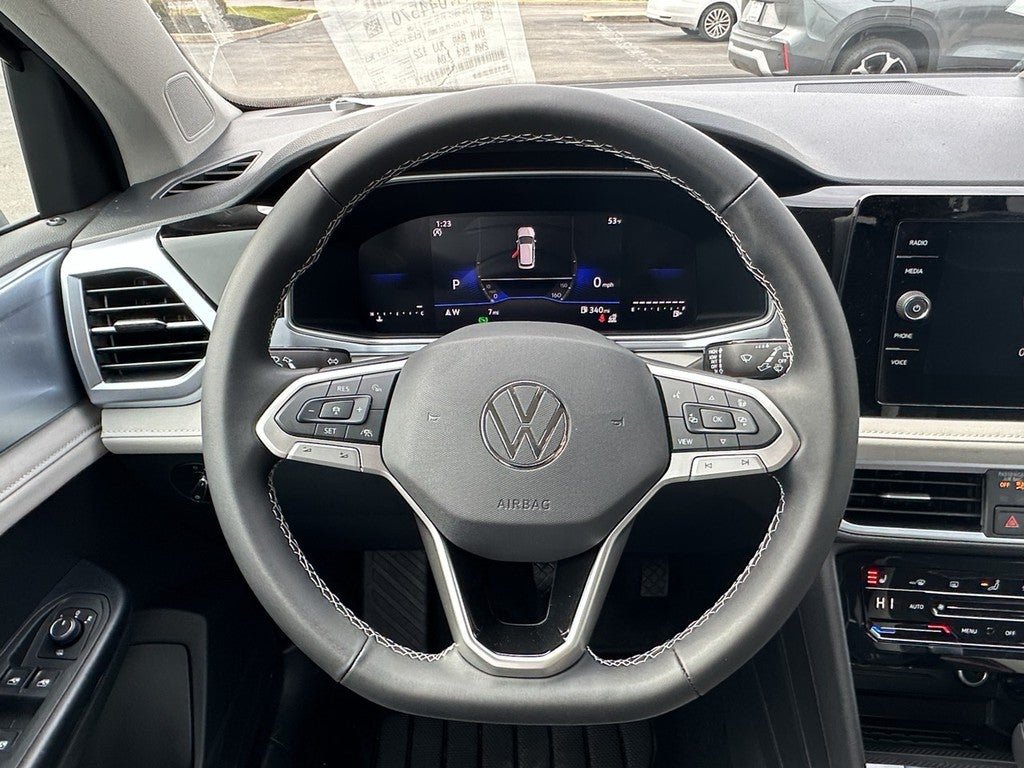 2026 Volkswagen Taos SE FWD