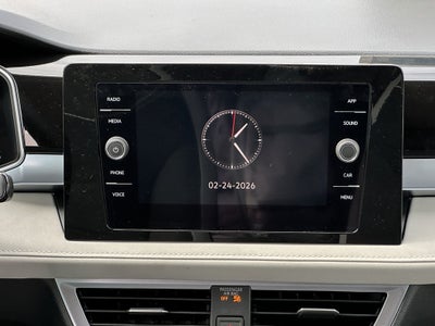 2026 Volkswagen Taos SE FWD