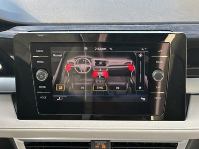 2026 Volkswagen Taos SE FWD