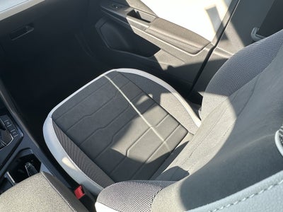 2026 Volkswagen Taos SE 4MOTION