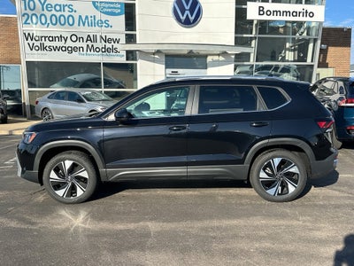 2026 Volkswagen Taos SE 4MOTION