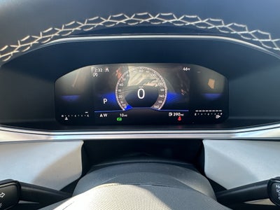 2026 Volkswagen Taos SE 4MOTION