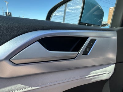 2026 Volkswagen Taos SE 4MOTION