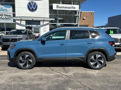 2026 Volkswagen Taos SE 4MOTION