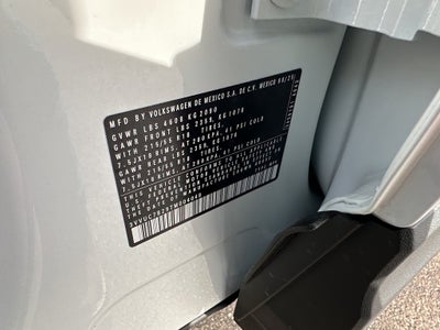 2026 Volkswagen Taos SE 4MOTION