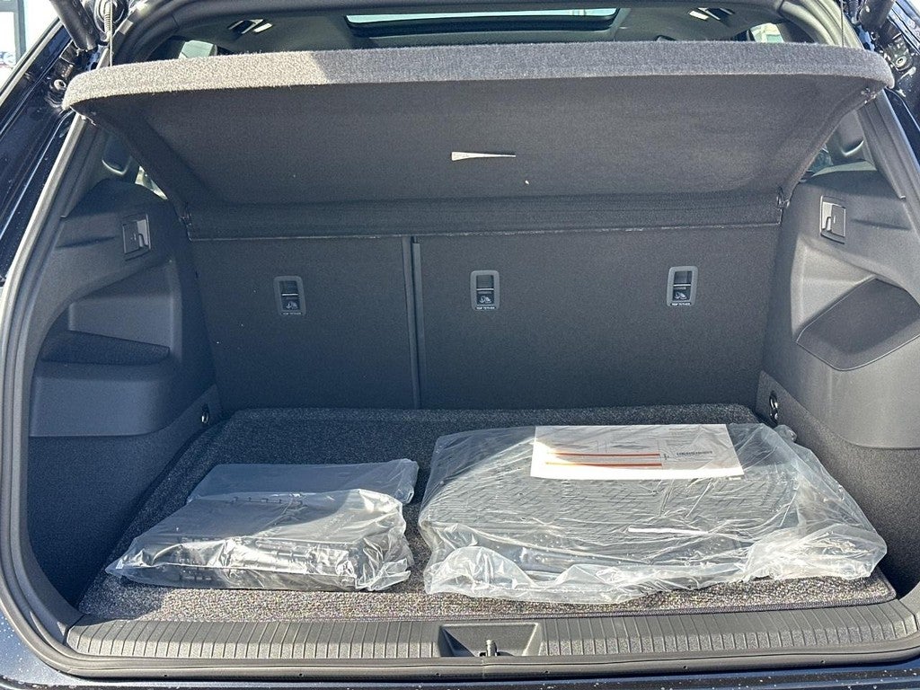 2026 Volkswagen Tiguan 2.0T SEL R-Line Turbo 4MOTION