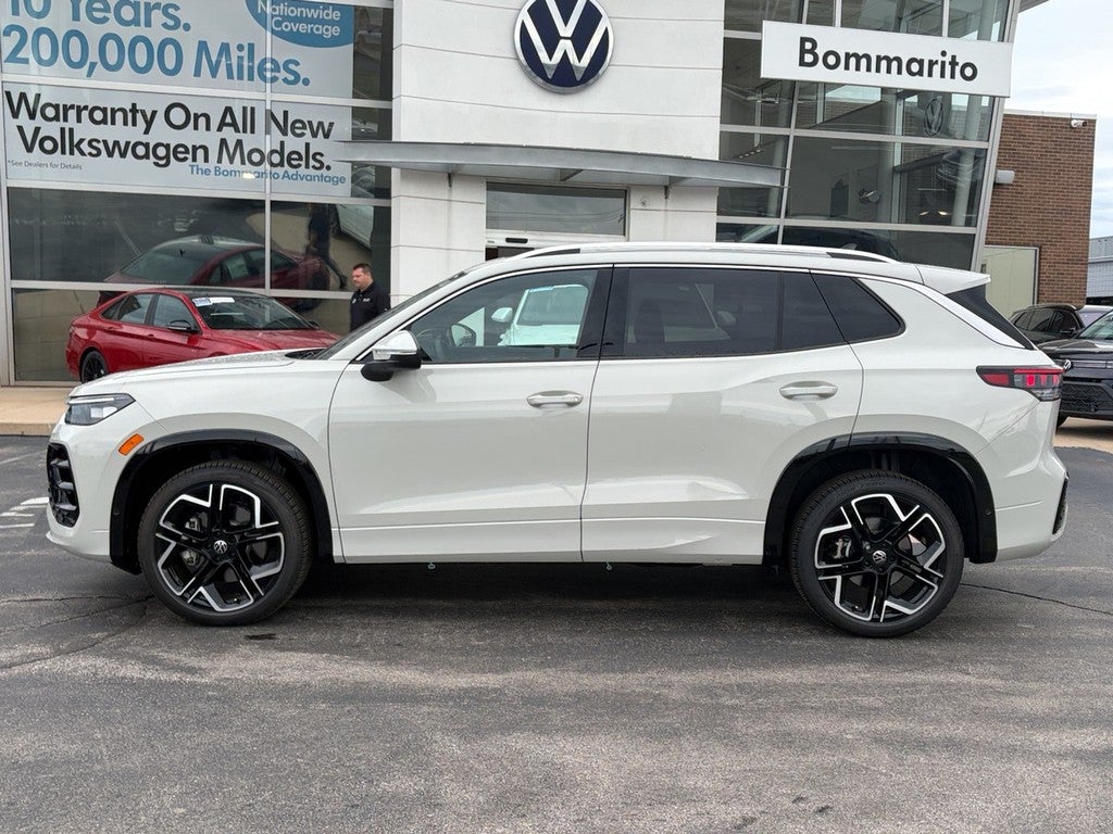 2026 Volkswagen Tiguan 2.0T SEL R-Line Turbo 4MOTION