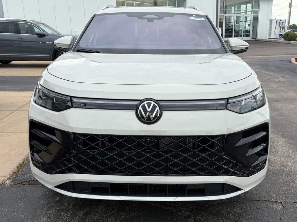 2026 Volkswagen Tiguan 2.0T SEL R-Line Turbo 4MOTION