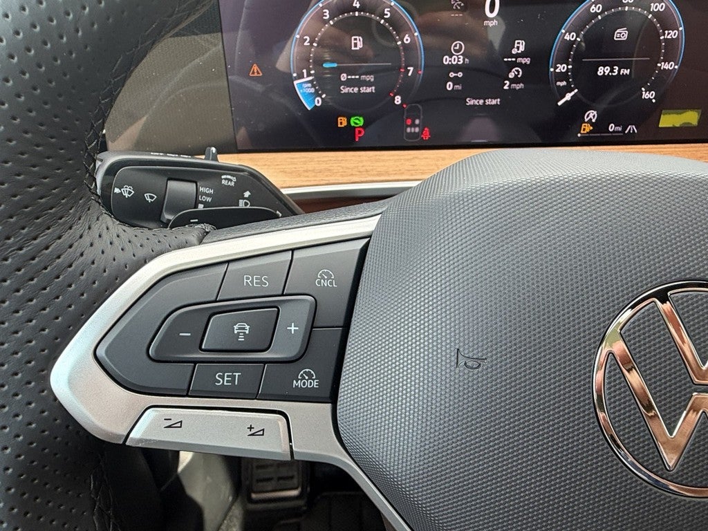 2026 Volkswagen Tiguan 2.0T SEL R-Line Turbo 4MOTION