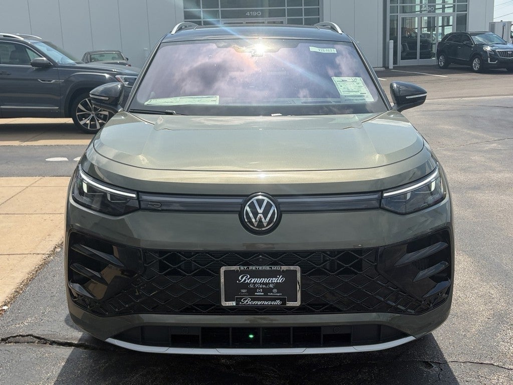 2026 Volkswagen Tiguan 2.0T SEL R-Line Turbo 4MOTION