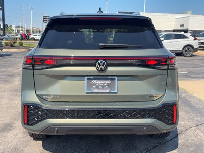 2026 Volkswagen Tiguan 2.0T SEL R-Line Turbo 4MOTION