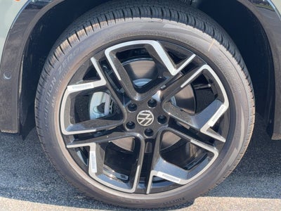 2026 Volkswagen Tiguan 2.0T SEL R-Line Turbo 4MOTION