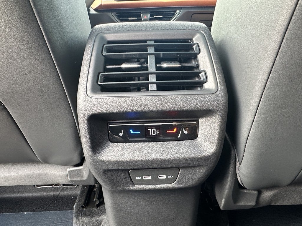 2026 Volkswagen Tiguan 2.0T SEL R-Line Turbo 4MOTION