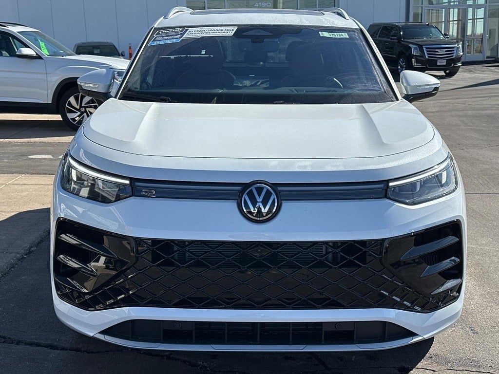 2026 Volkswagen Tiguan 2.0T SEL R-Line Turbo 4MOTION
