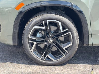 2026 Volkswagen Tiguan 2.0T SEL R-Line Turbo 4MOTION