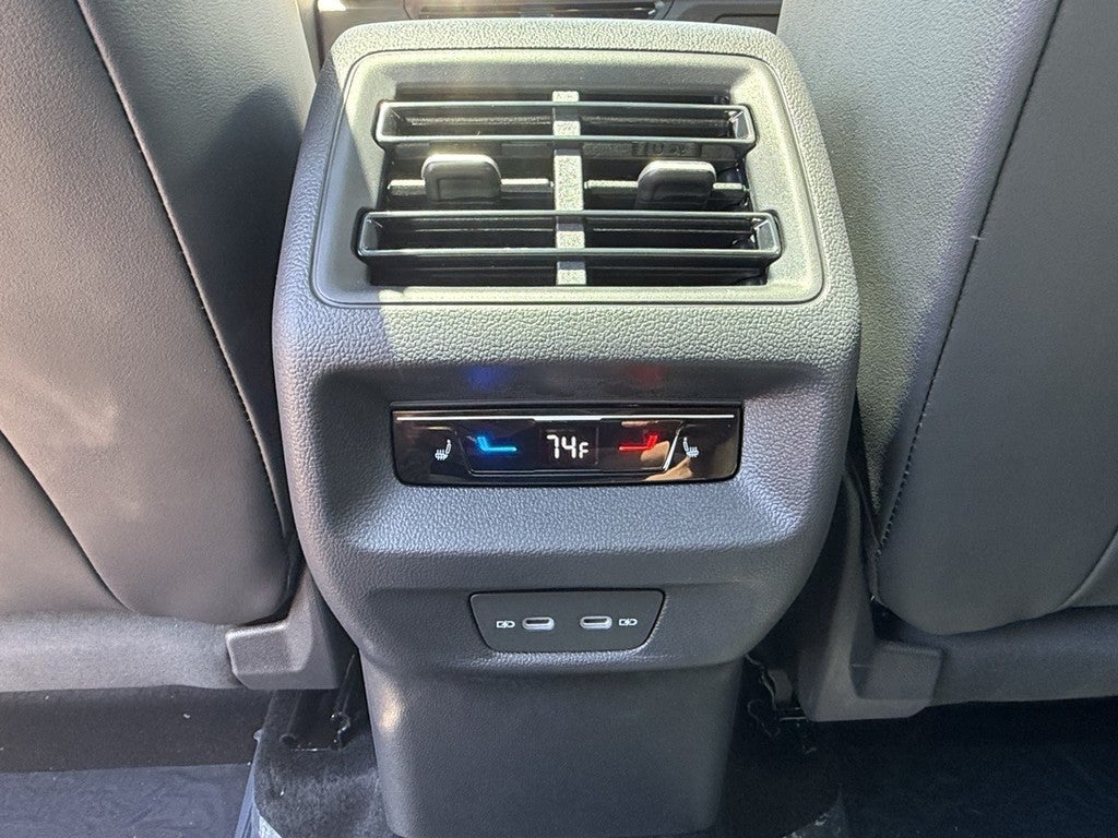 2026 Volkswagen Tiguan 2.0T SEL R-Line Turbo 4MOTION