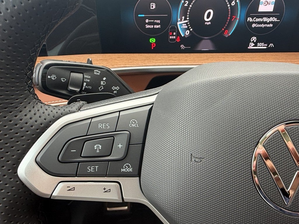 2026 Volkswagen Tiguan 2.0T SEL R-Line Turbo 4MOTION