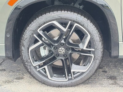 2026 Volkswagen Tiguan 2.0T SEL R-Line Turbo 4MOTION
