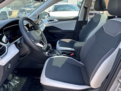 2025 Volkswagen Taos SE 4MOTION