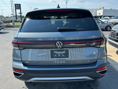 2025 Volkswagen Taos SE 4MOTION