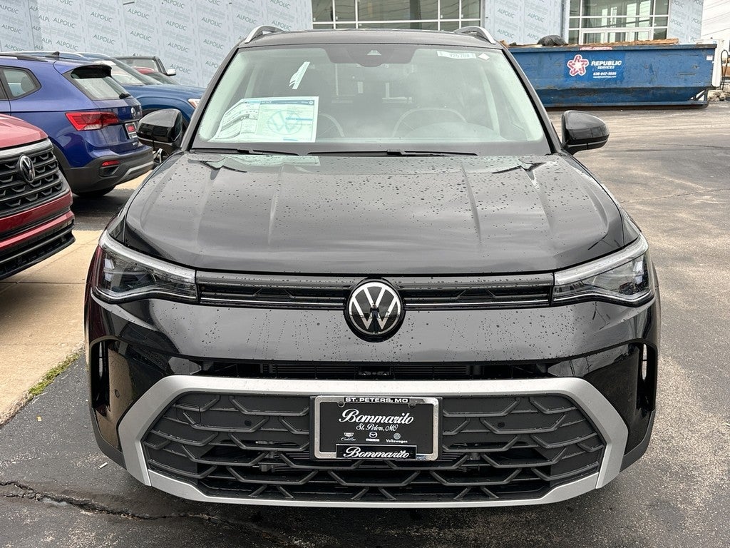 2025 Volkswagen Taos SE 4MOTION