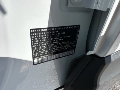 2025 Volkswagen Taos SE 4MOTION