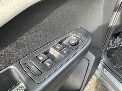 2025 Volkswagen Taos SE 4MOTION