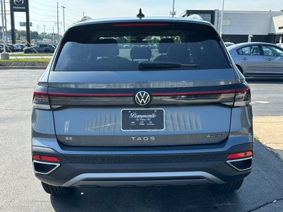 2025 Volkswagen Taos SE 4MOTION