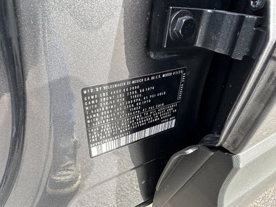 2025 Volkswagen Taos SE 4MOTION