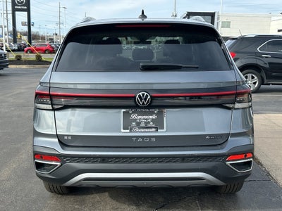 2025 Volkswagen Taos SE 4MOTION