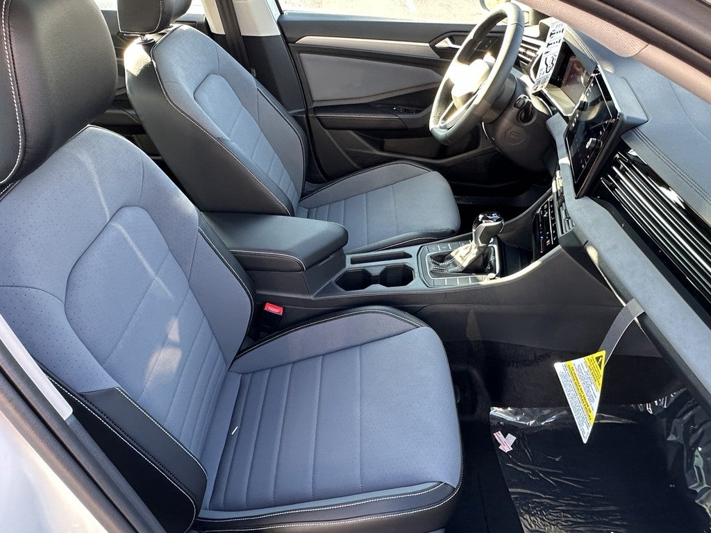 2026 Volkswagen Jetta SE Auto