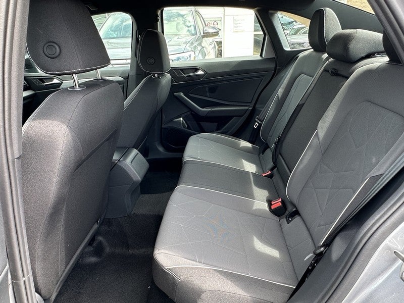 2025 Volkswagen Jetta Sport Auto