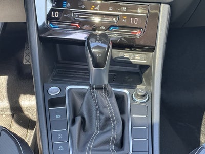 2026 Volkswagen Jetta SEL Auto