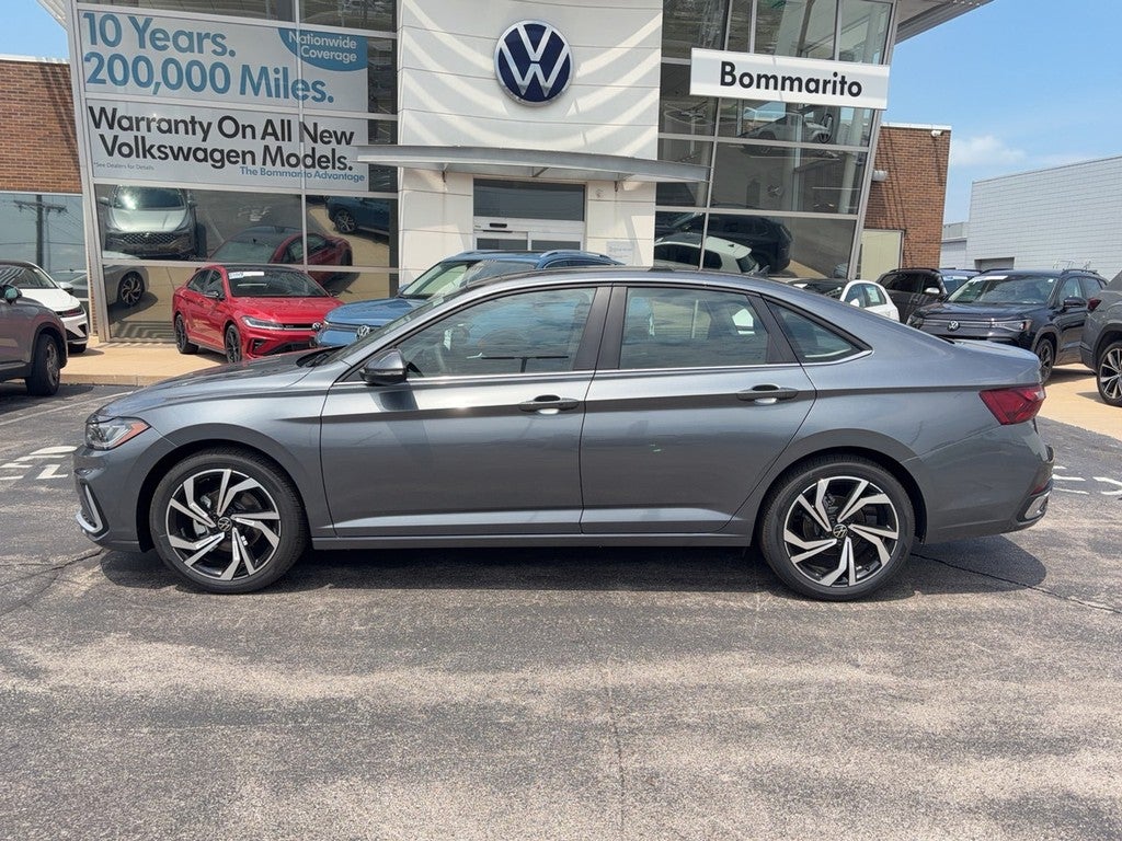 2026 Volkswagen Jetta SEL Auto