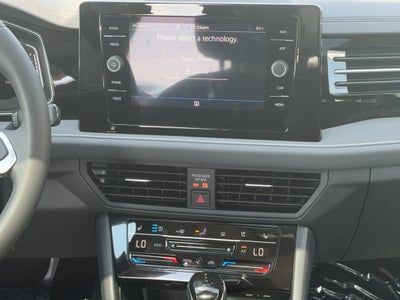 2026 Volkswagen Jetta SEL Auto