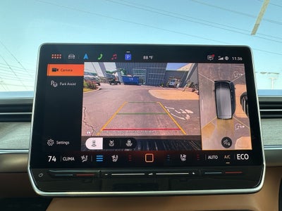 2025 Volkswagen ID. Buzz Pro S Plus 4MOTION w/Two-Tone