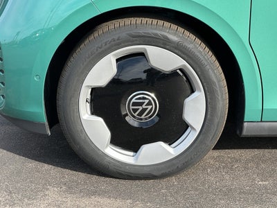 2025 Volkswagen ID. Buzz Pro S Plus 4MOTION w/Two-Tone