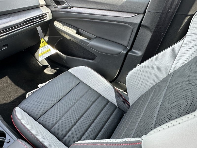 2025 Volkswagen Golf GTI 2.0T SE DSG