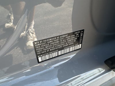 2025 Volkswagen Golf GTI 2.0T SE DSG