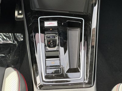 2025 Volkswagen Golf GTI 2.0T SE DSG