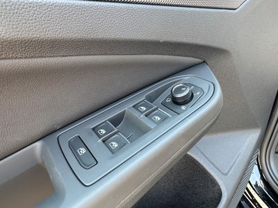 2025 Volkswagen Golf GTI 2.0T SE DSG