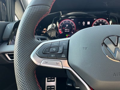 2025 Volkswagen Golf GTI 2.0T SE DSG