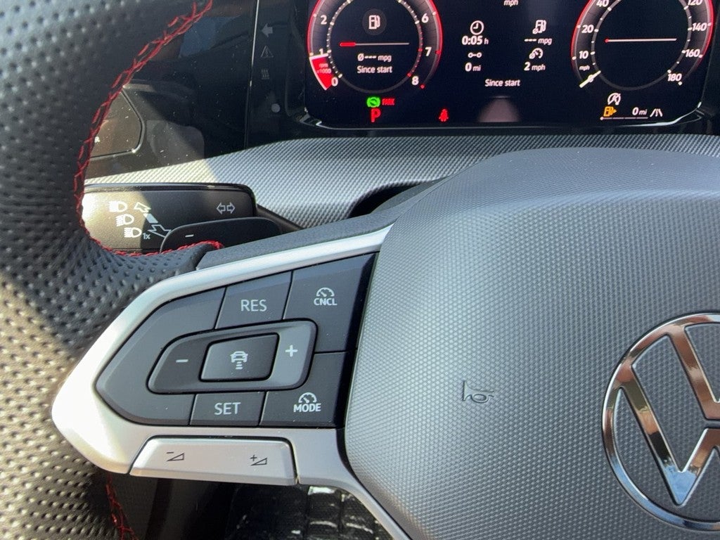 2026 Volkswagen Golf GTI 2.0T SE DSG