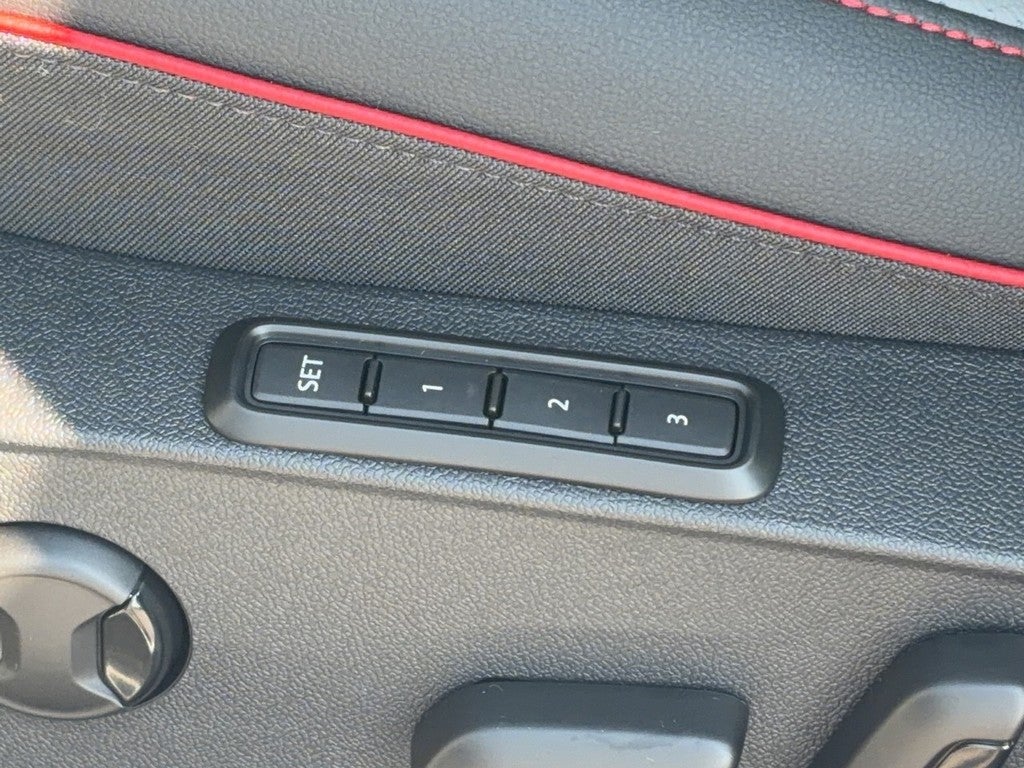 2026 Volkswagen Golf GTI 2.0T SE DSG