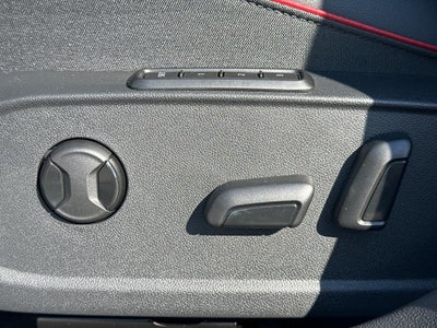 2026 Volkswagen Golf GTI 2.0T SE DSG