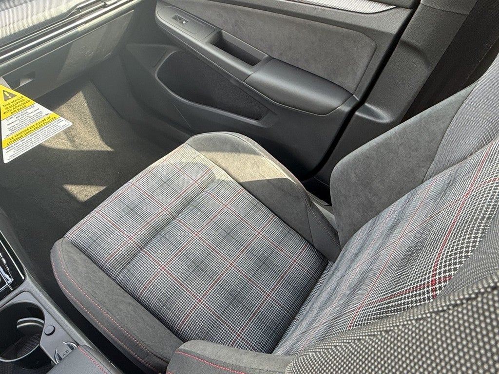 2026 Volkswagen Golf GTI 2.0T S DSG