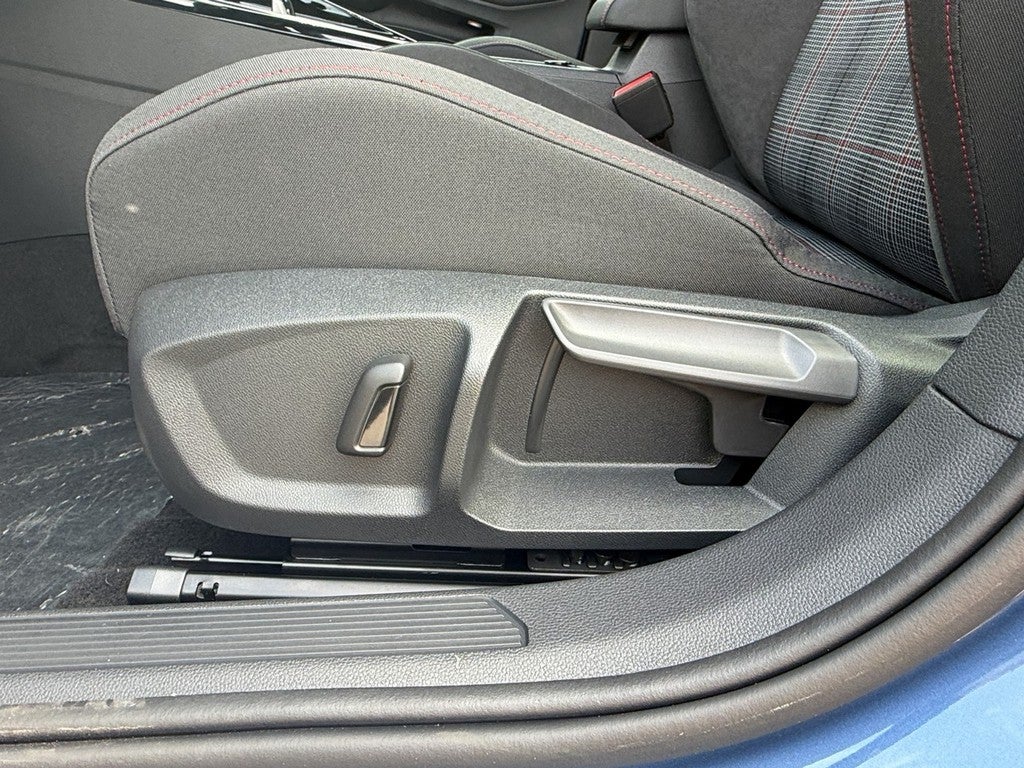 2026 Volkswagen Golf GTI 2.0T S DSG
