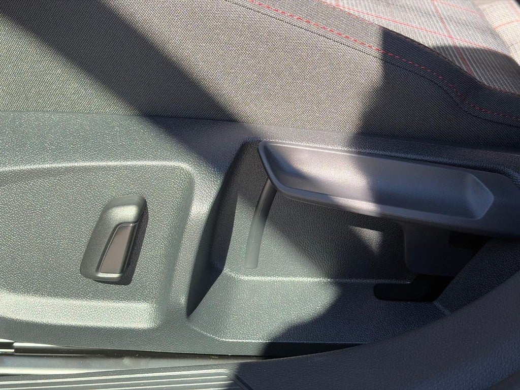 2026 Volkswagen Golf GTI 2.0T S DSG