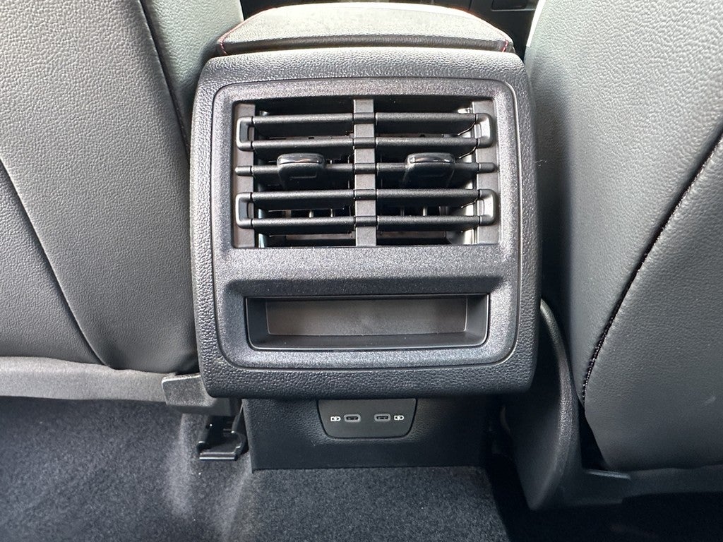 2026 Volkswagen Golf GTI 2.0T SE DSG