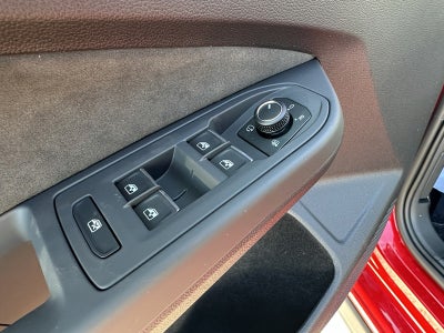 2026 Volkswagen Golf GTI 2.0T SE DSG